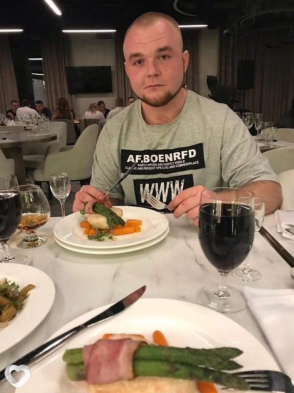 Александр, 27, Москве — анкета №930260