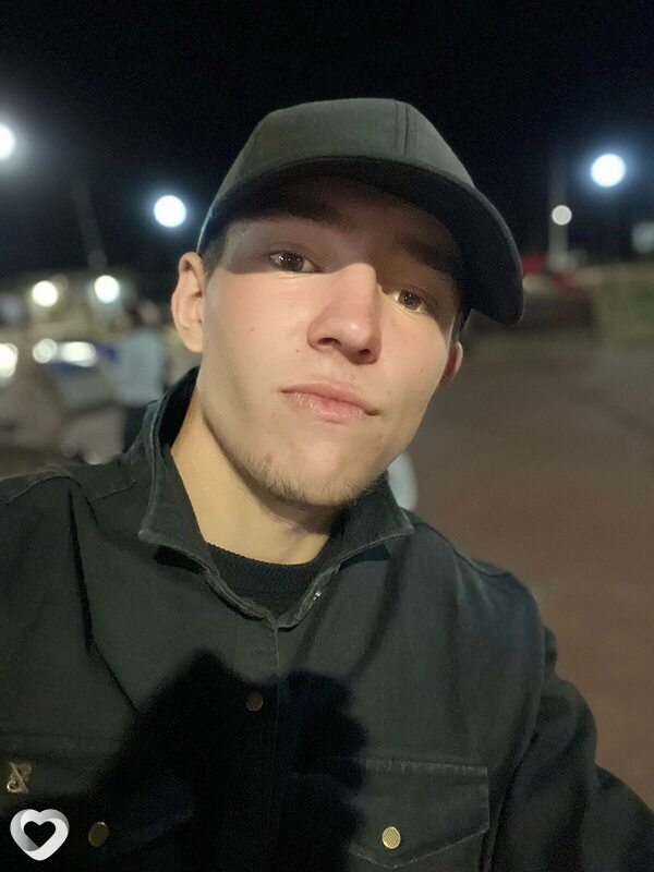 Денис, 21, Ставрополе — анкета №930411