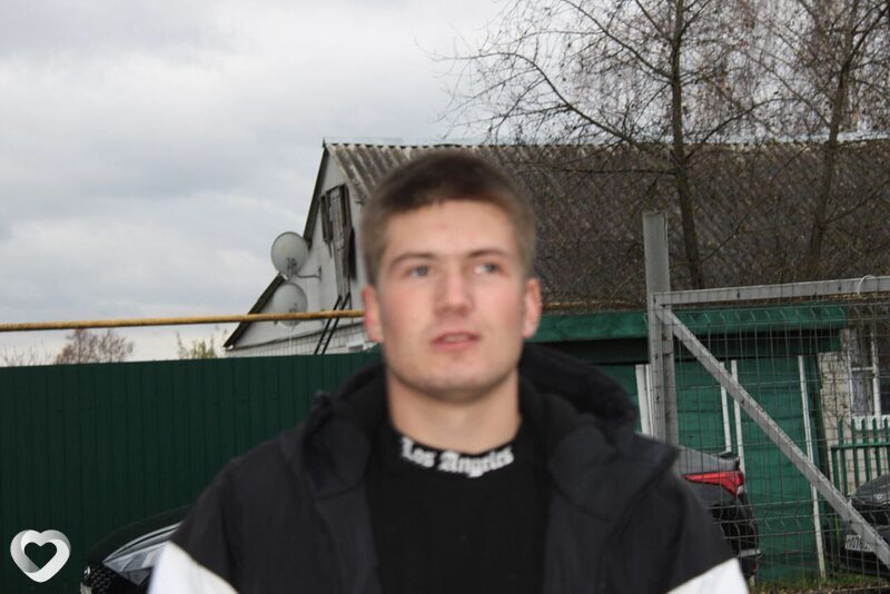 Славик, 22, Белгороде — анкета №930687