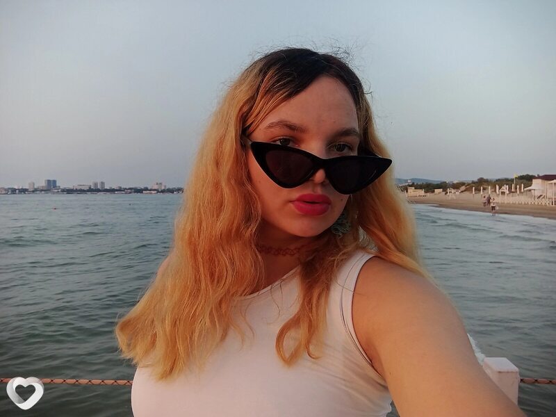 Александра, 21, Ростове-на-Дону — анкета №930819