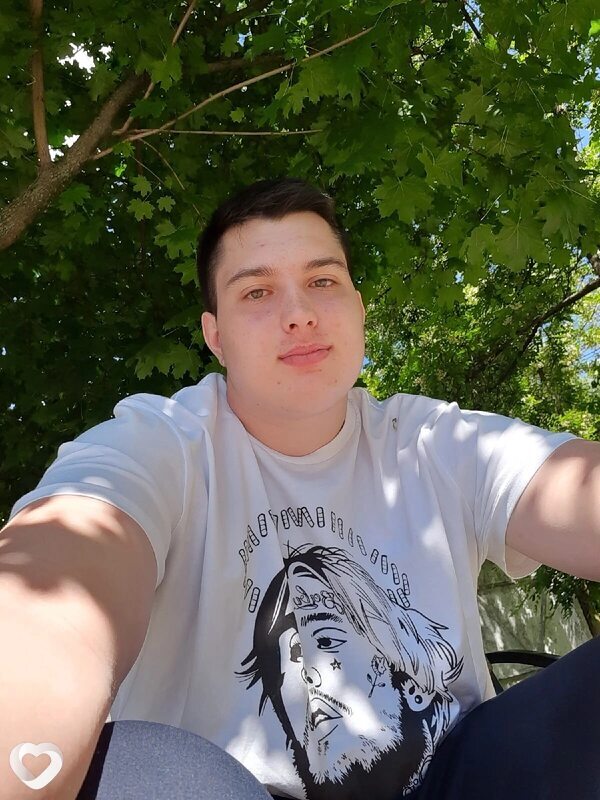Максим, 24, Москве — анкета №930926