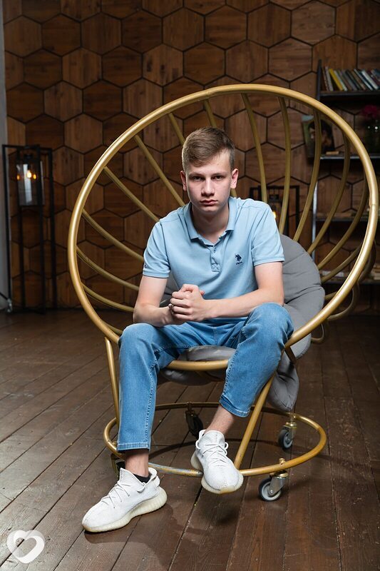 Алексей, 20, Москве — анкета №930995