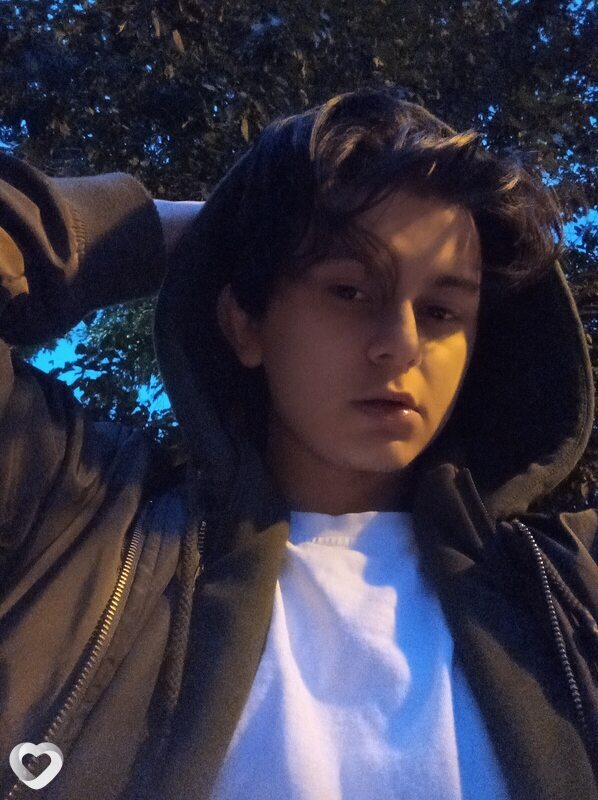 Артём, 21, Санкт-Петербурге — анкета №931485