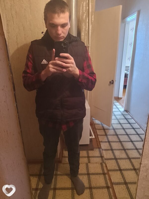 Андрей, 26, Орске — анкета №931674