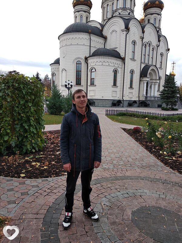 Максим, 33, Горловке — анкета №932447