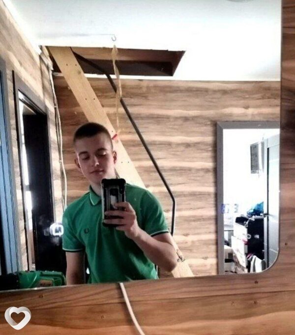 Максим, 24, Коломне — анкета №932238