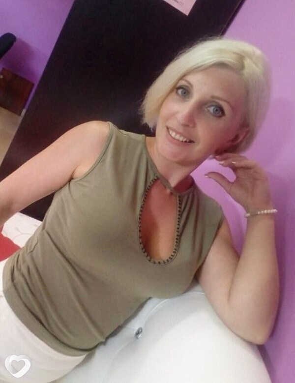 Катя, 41, Новоуральске — анкета №932044