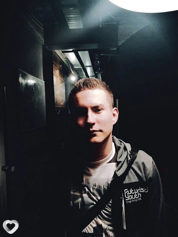 Максим, 28, Москве — анкета №932377