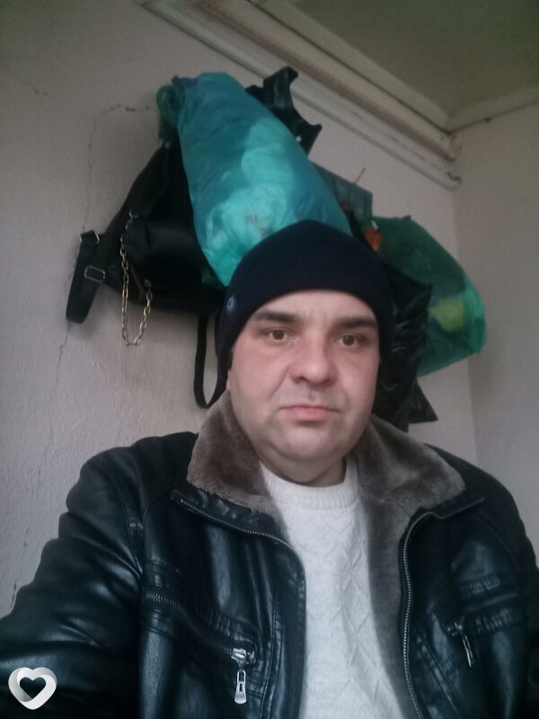 Виталий, 40, Волновахе — анкета №932620