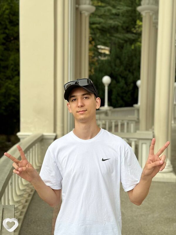 Ненормальный, 23, Ульяновске — анкета №933743