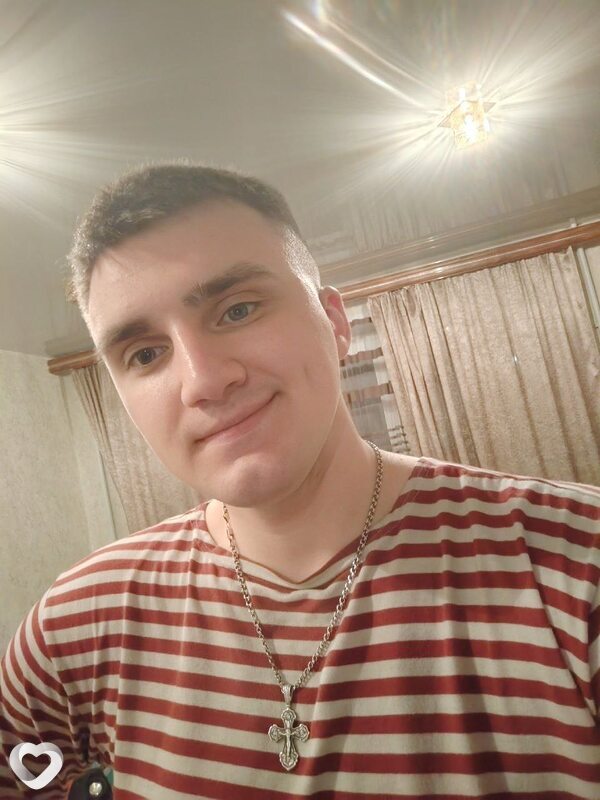 Иван, 22, Москве — анкета №933681