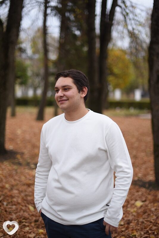 Эдуард, 21, Саратове — анкета №934387