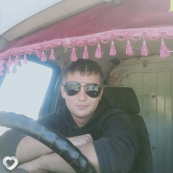 Дмитрий, 29, Барнауле — анкета №935368