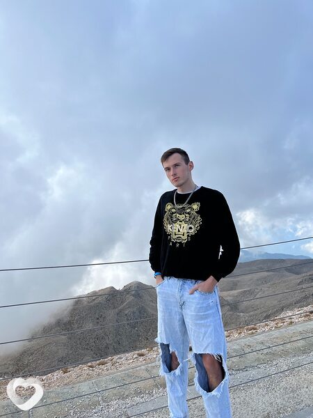 Илья, 23, Минске — анкета №935647