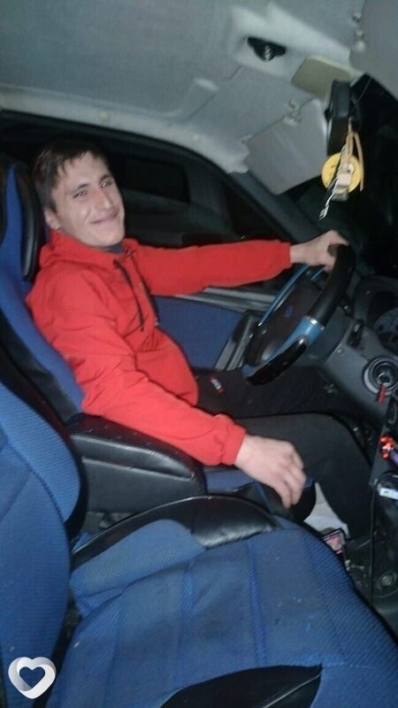 Андрей, 23, Троицке — анкета №936147