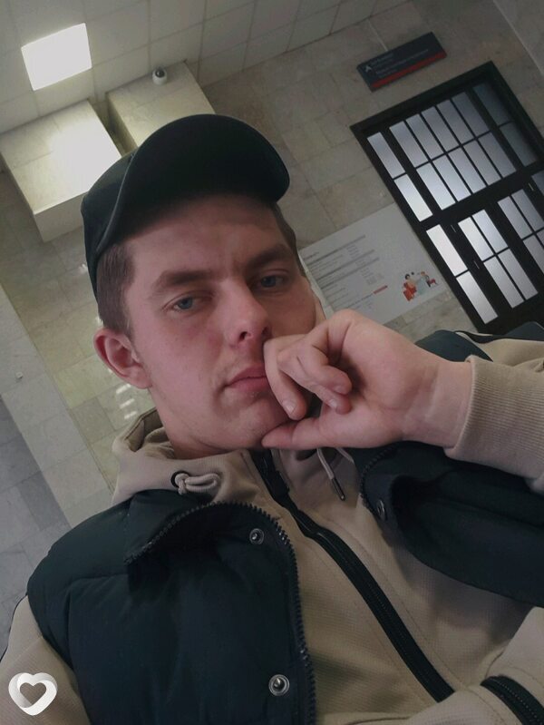 Артем, 25, Дзержинске — анкета №936176