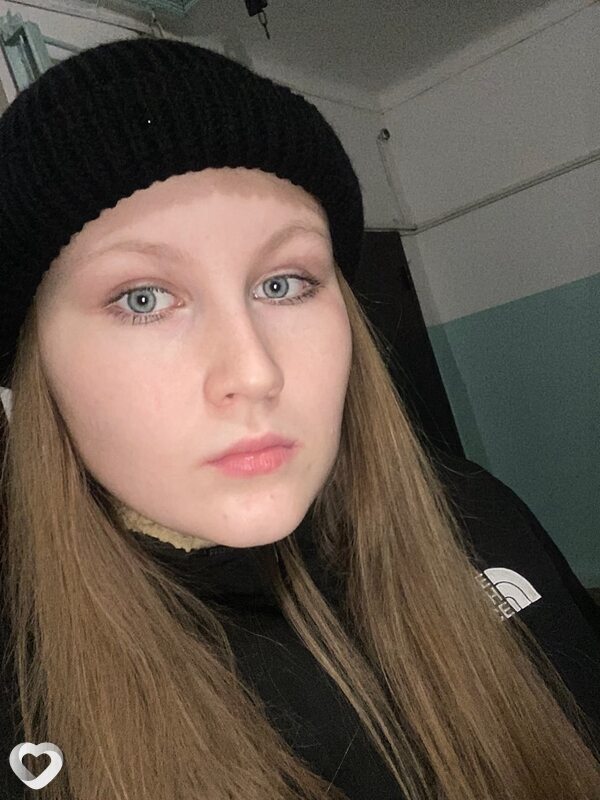 Диана, 21, Новороссийске — анкета №936357