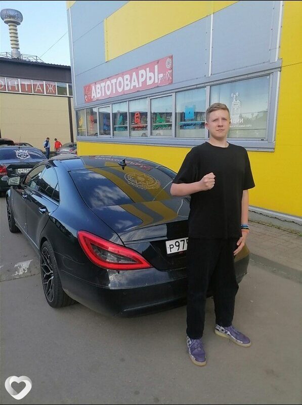 Илюшка, 21, Москве — анкета №936766
