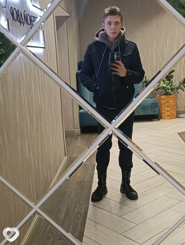 Иван, 27, Москве — анкета №936883