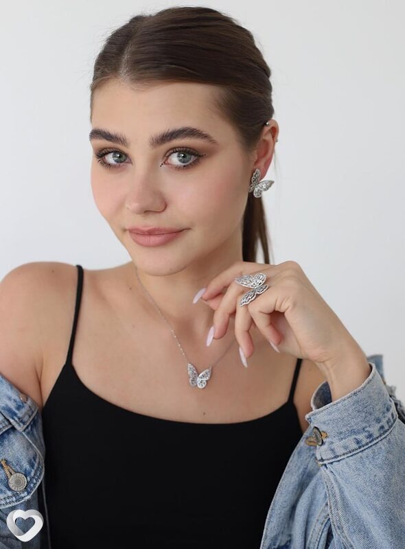 Юлия, 25, Норильске — анкета №937525