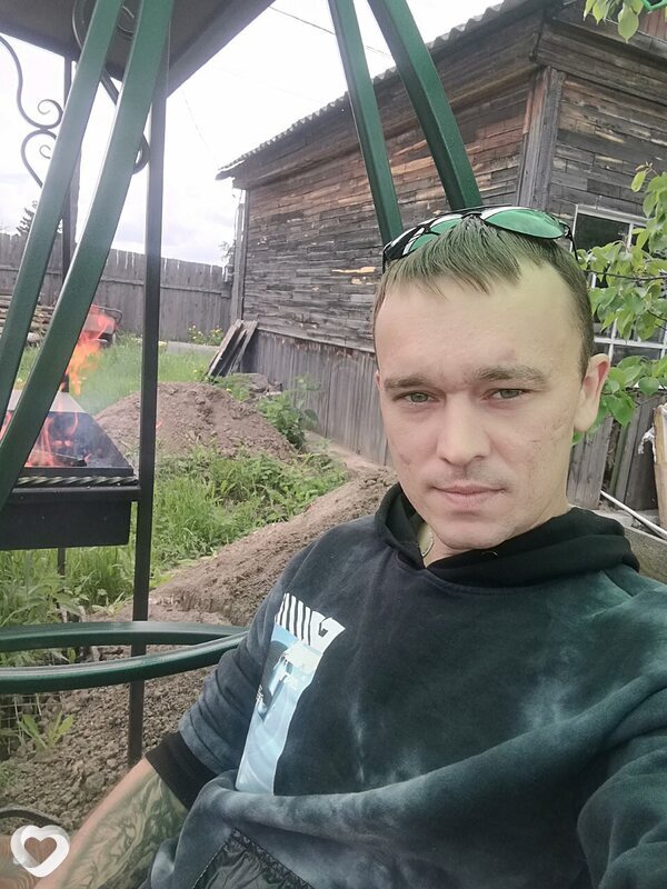 Виталий, 37, Черногорске — анкета №938171