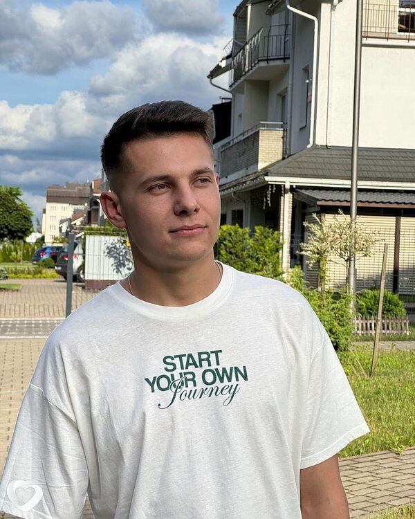 Паша, 25, Минске — анкета №938592