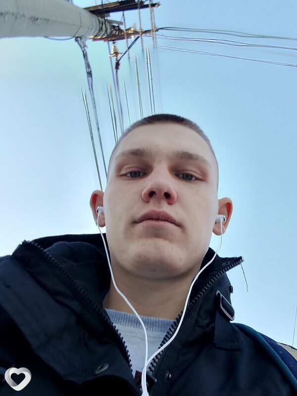 Антон, 23, Волгограде — анкета №939072