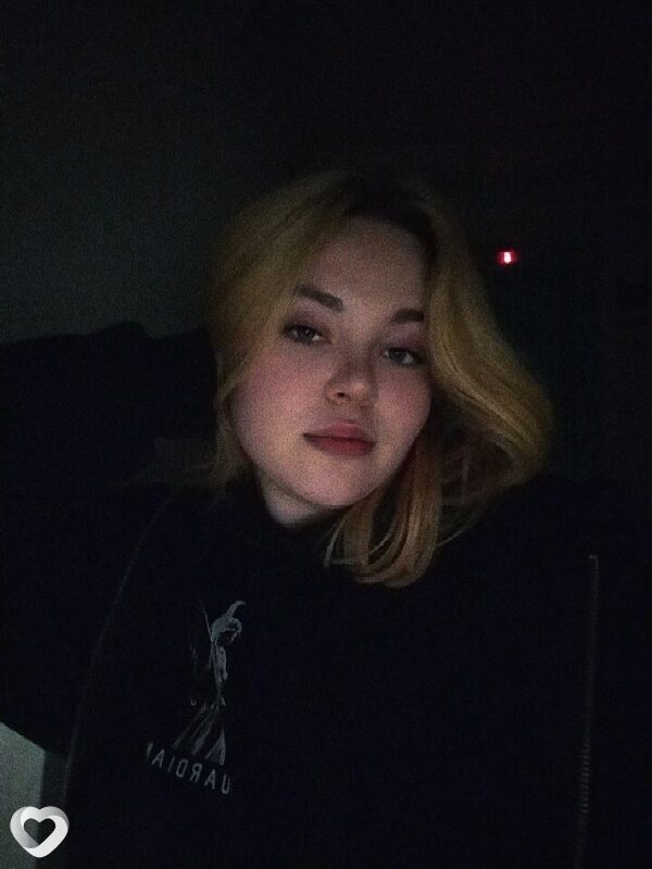Анна, 21, Минске — анкета №939471