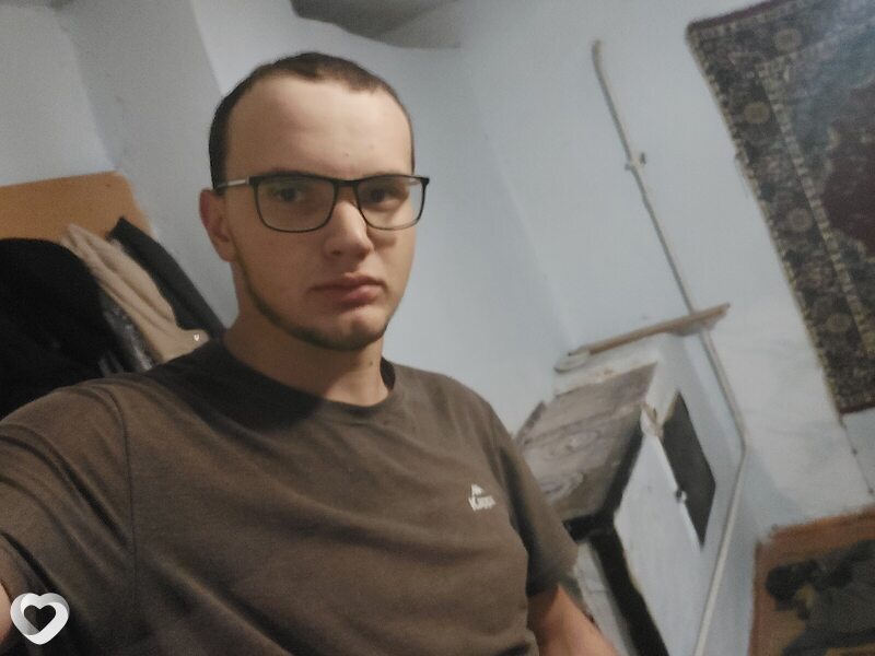 Александр, 20, Москве — анкета №939503