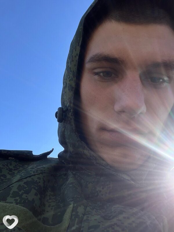Николай, 21, Москве — анкета №939541