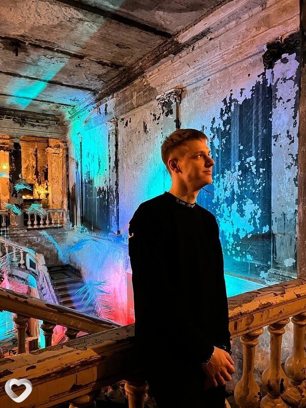 Артур, 24, Москве — анкета №940330