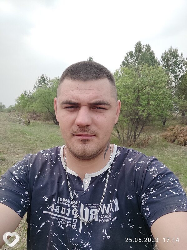 Андрей, 30, Свободном — анкета №940178