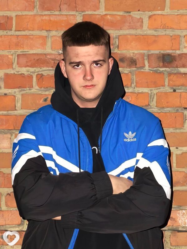 Владимир, 26, Калтане — анкета №940483