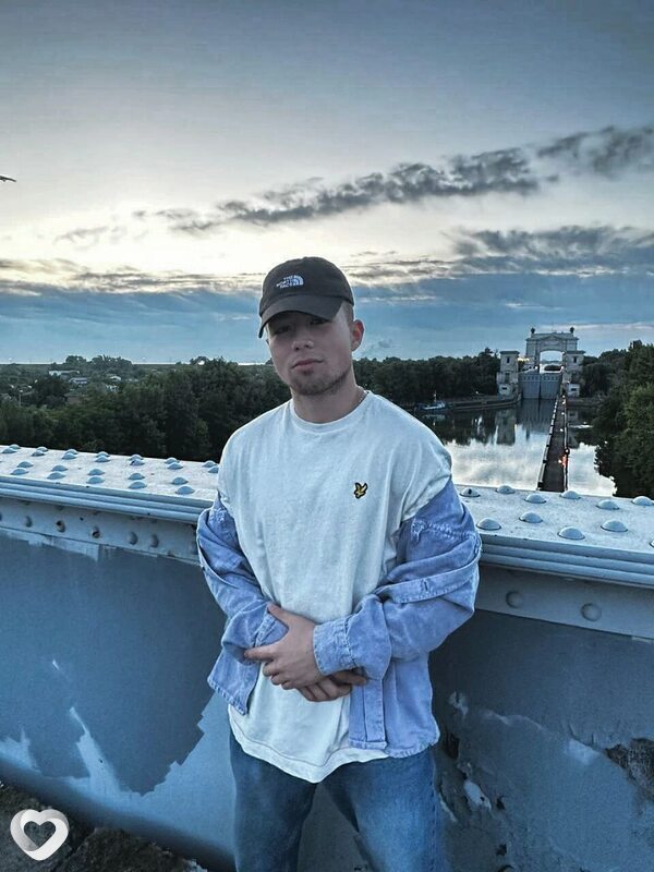Даниил, 23, Москве — анкета №941325