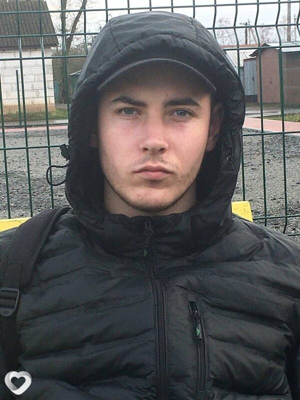 Артëм, 22, Курске — анкета №941297