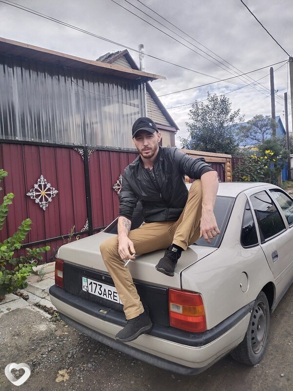 Александр, 32, Караганде — анкета №941568