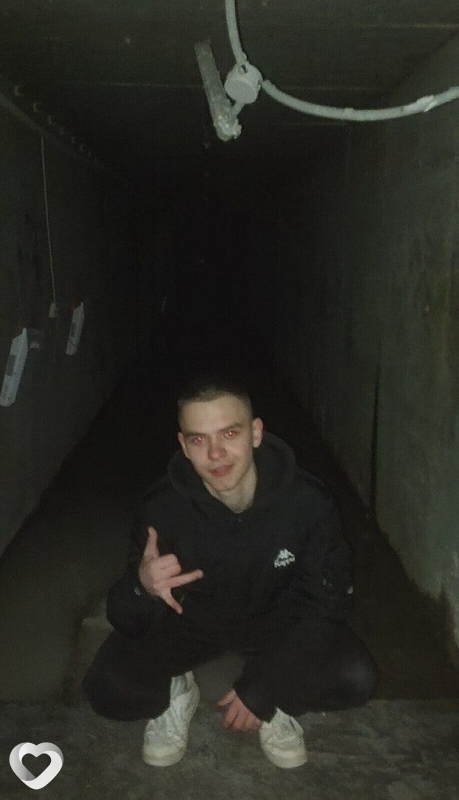 Даня, 20, Москве — анкета №941705