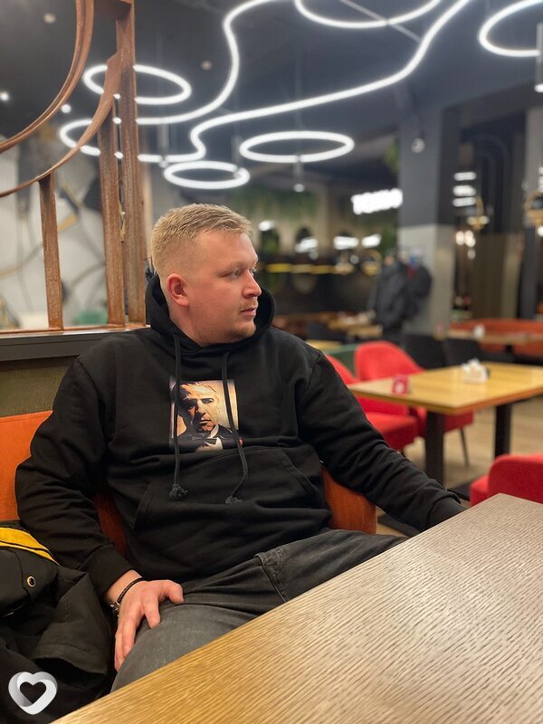Михаил, 32, Великом Новгороде — анкета №942649