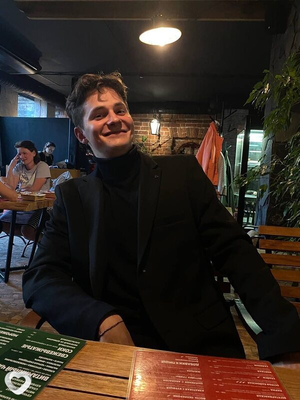 Максим, 25, Санкт-Петербурге — анкета №943437