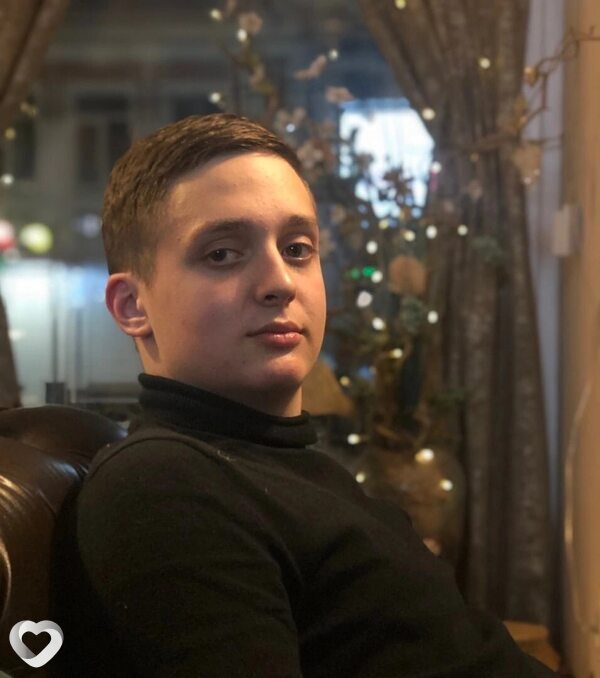 Игорь, 21, Рославле — анкета №943440