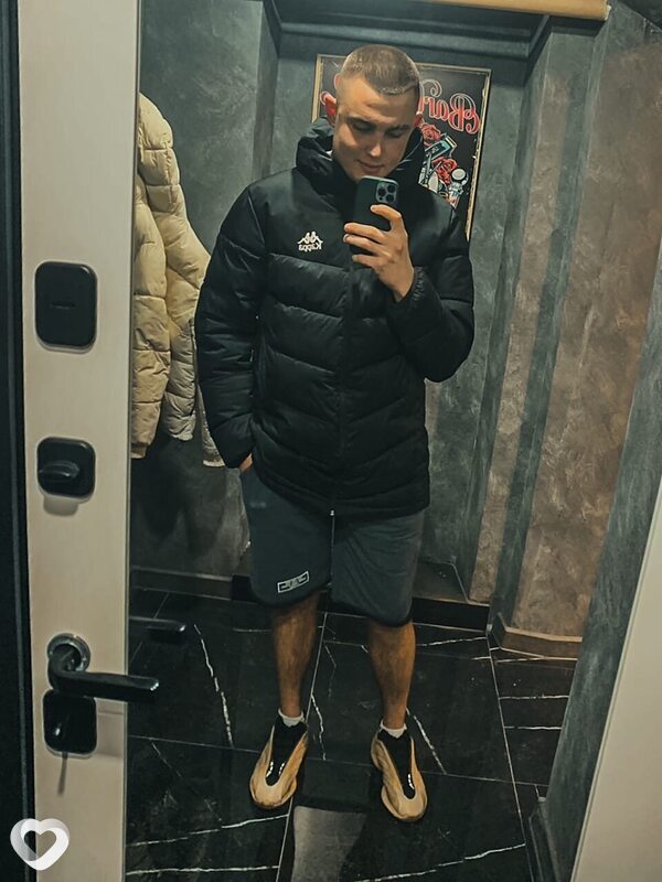 Виктор, 24, Ростове-на-Дону — анкета №943845