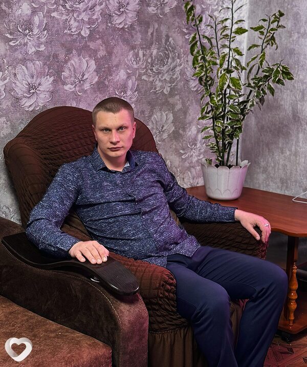 Олег, 36, Урени — анкета №944336