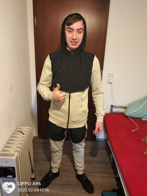 Максим, 23, Херсоне — анкета №944468