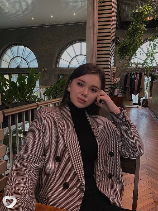 Алина, 23, Москве — анкета №944642
