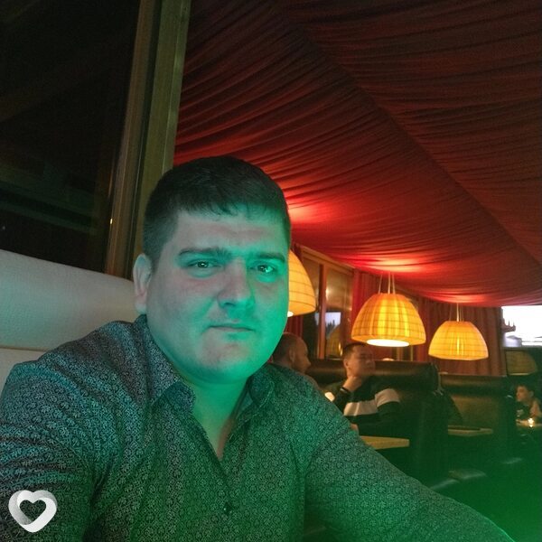 Олег, 41, Луганске — анкета №944972
