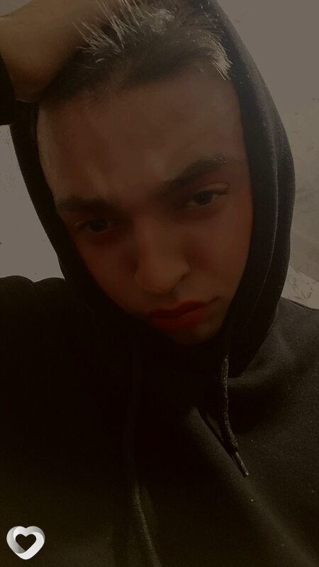 Максим, 22, Черкассах — анкета №945487