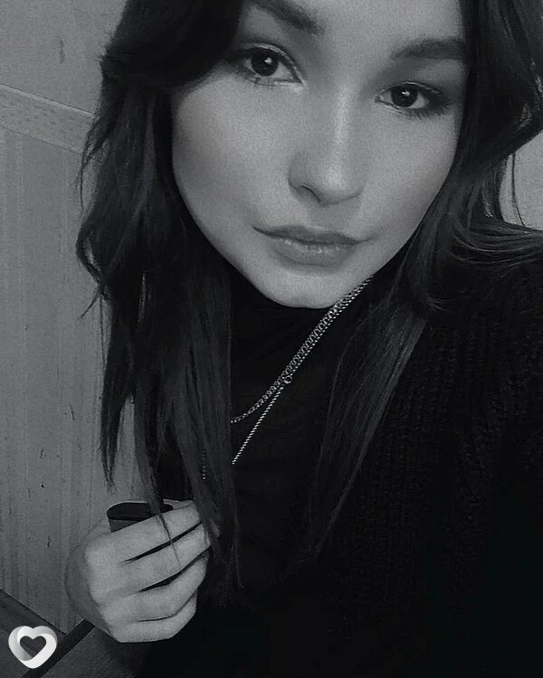 Полина, 21, Омске — анкета №945921