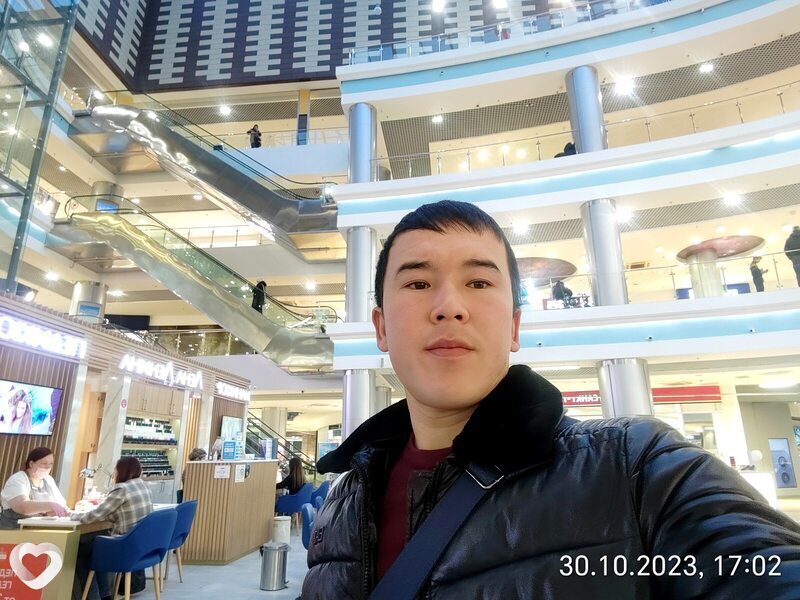 Сойибджон, 28, Санкт-Петербурге — анкета №946836