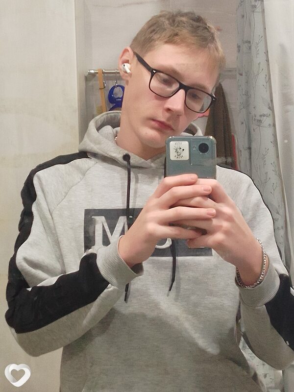 Даниил, 21, Туле — анкета №946926