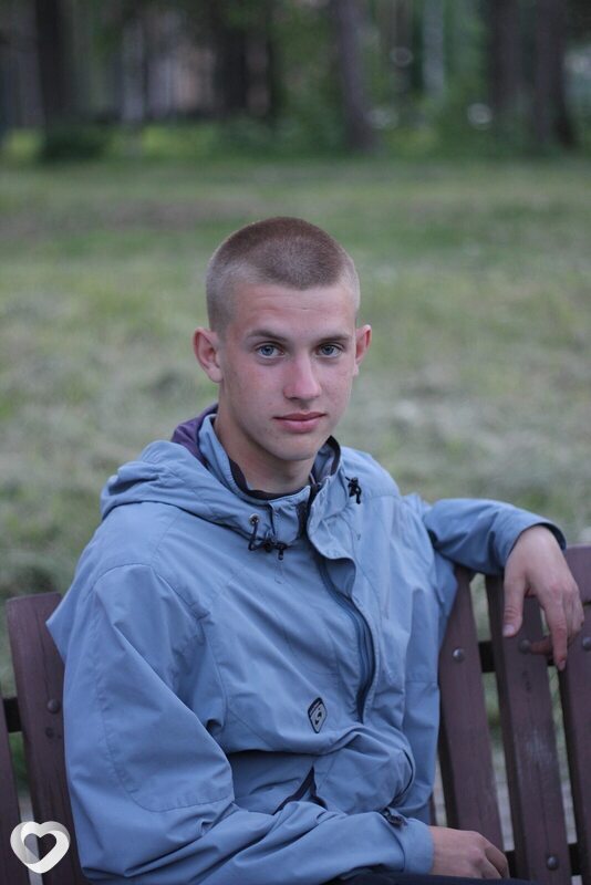 Антон, 23, Санкт-Петербурге — анкета №947249